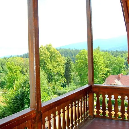 Willa Nimfa w centrum